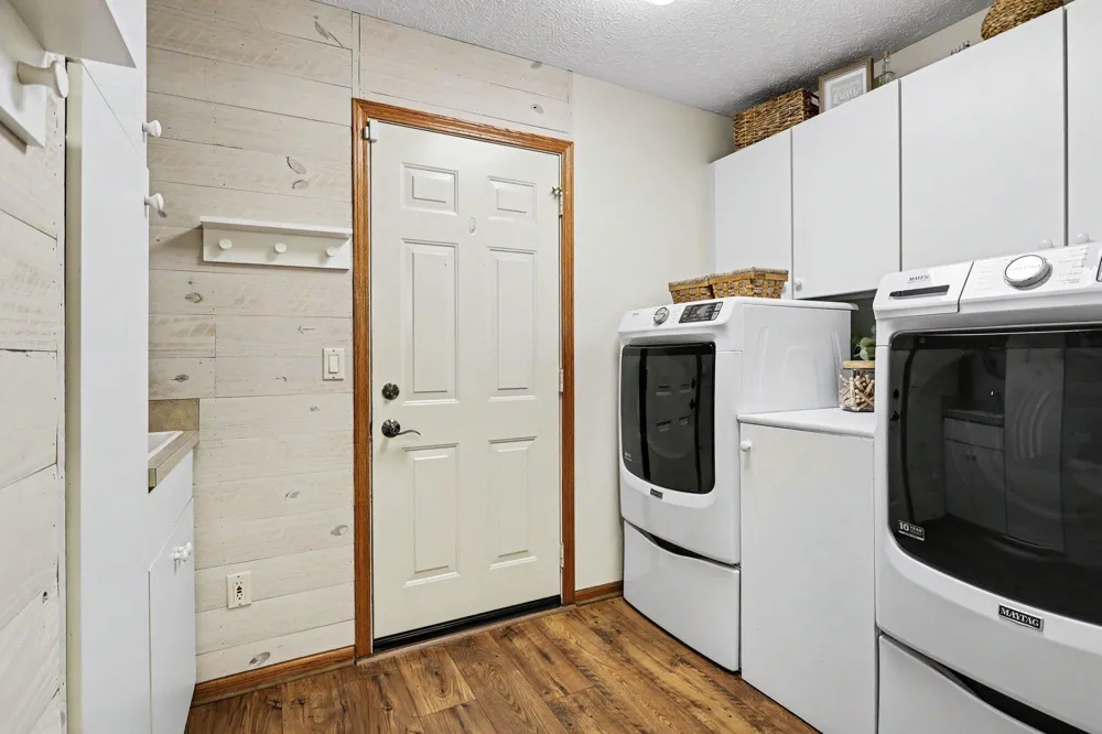 6457 Oak Court Berrien Center, MI 49102