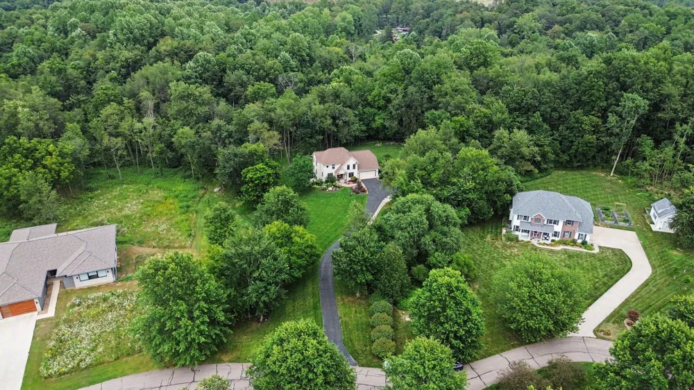 6457 Oak Court Berrien Center, MI 49102