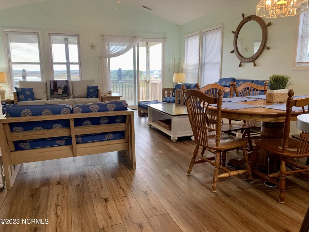 1601 A&B N New River Drive #B Surf City, NC 28445
