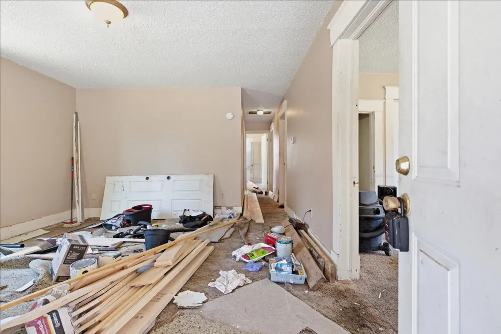 222 W 17th Ada, OK 74820