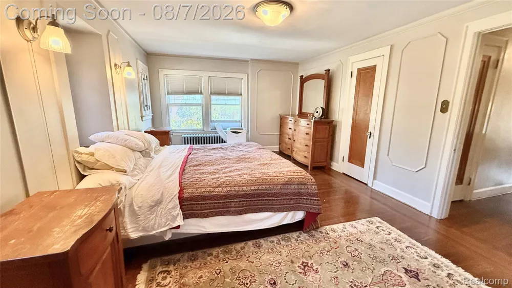 1305 Bedford Road Grosse Pointe Park City, MI 48230