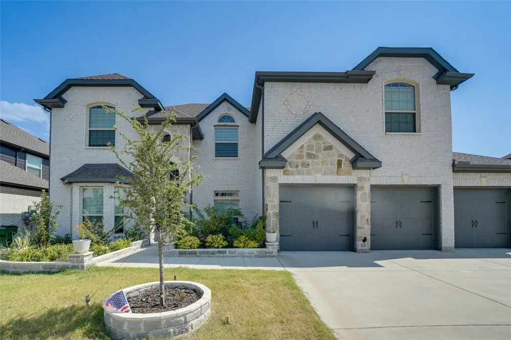 727 Stearman Lane Fate, TX 75087