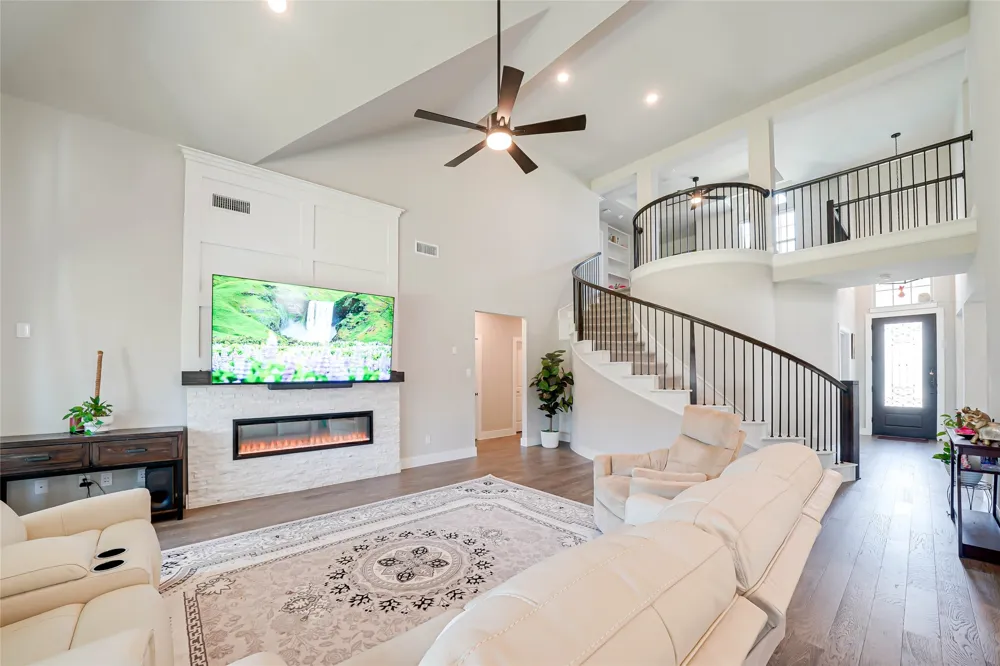 727 Stearman Lane Fate, TX 75087