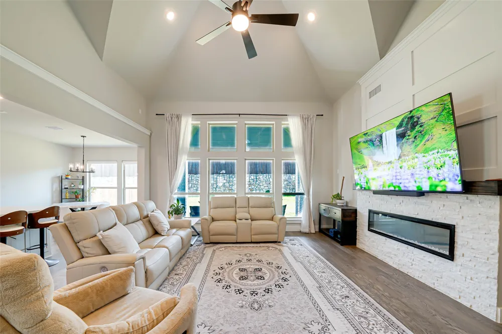 727 Stearman Lane Fate, TX 75087