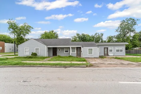 3216 Avenue I #A