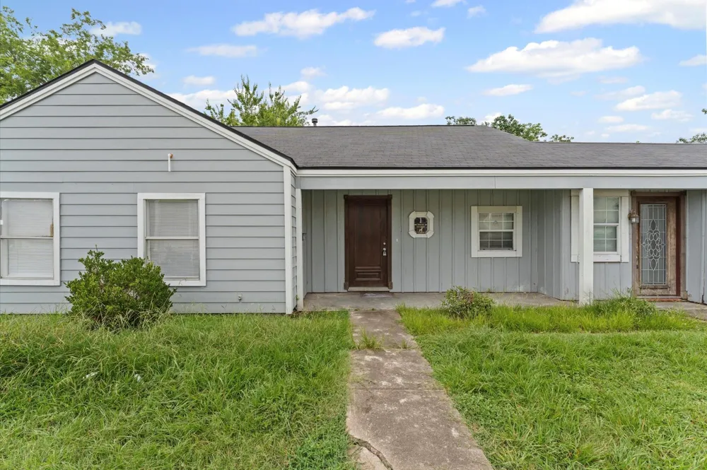 3216 Avenue I #A Rosenberg, TX 77471