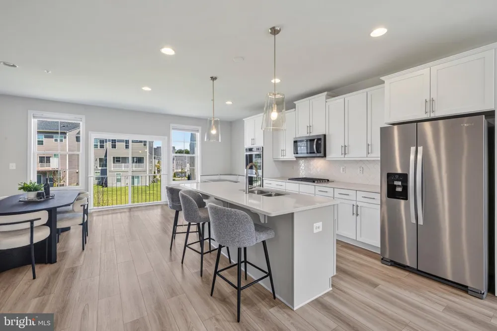 1042 HIGH POINT TRL Laurel, MD 20707