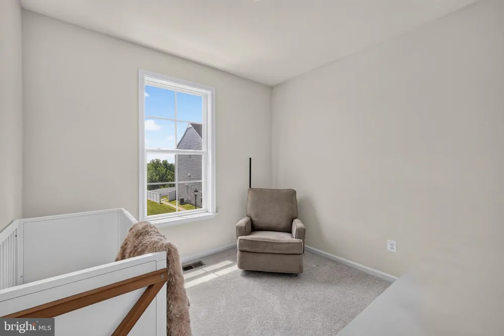 1042 HIGH POINT TRL Laurel, MD 20707