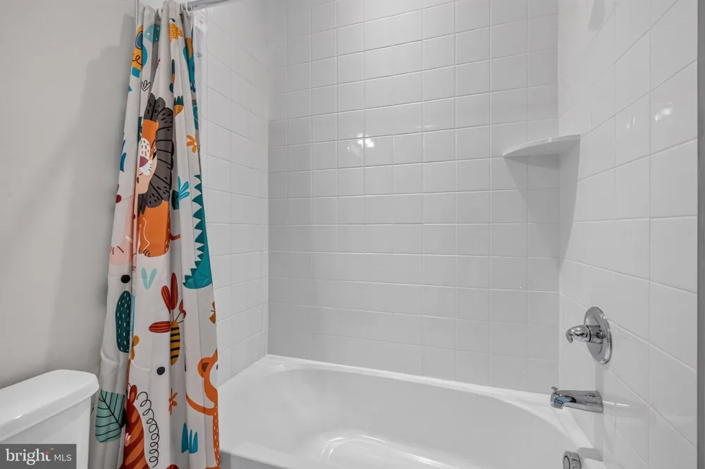 1042 HIGH POINT TRL Laurel, MD 20707