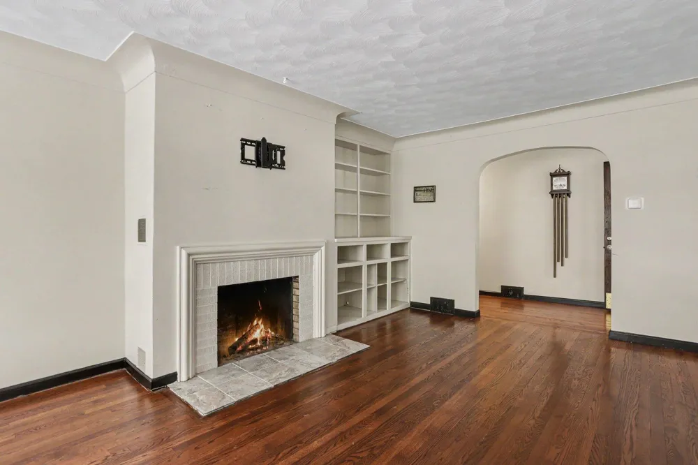 8716 S Westnedge Avenue Portage, MI 49002
