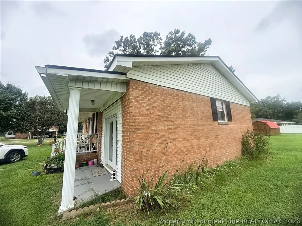 1799 Iona Church Road Rowland, NC 28383