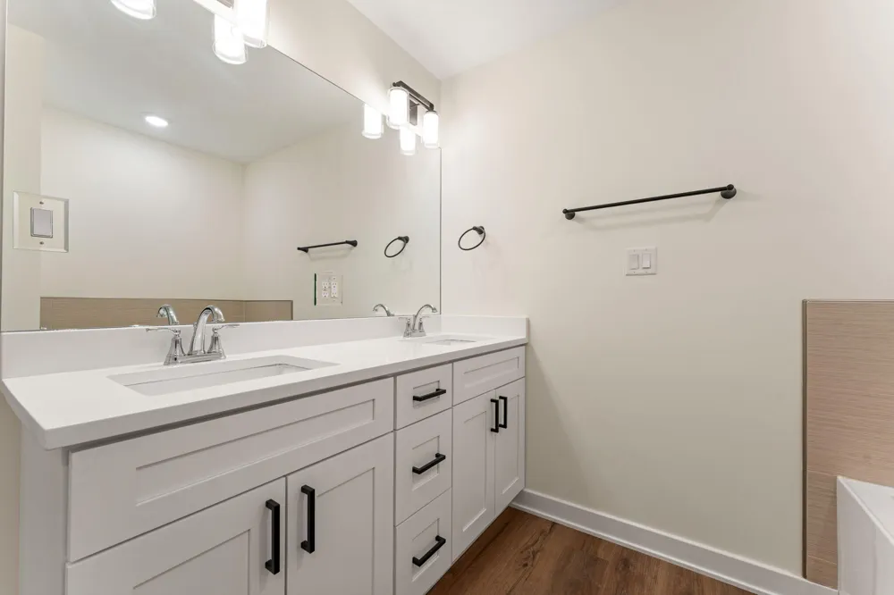 9561 E Luebcke Lane Crown Point, IN 46307