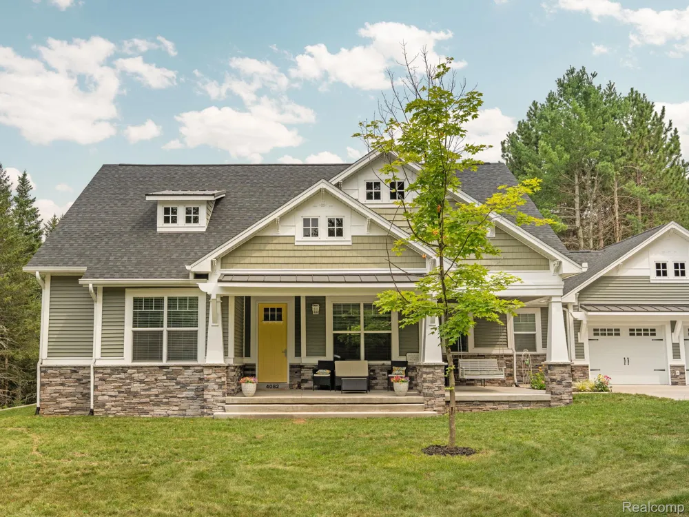 4082 County Road 612 NE Excelsior Township, MI 49646