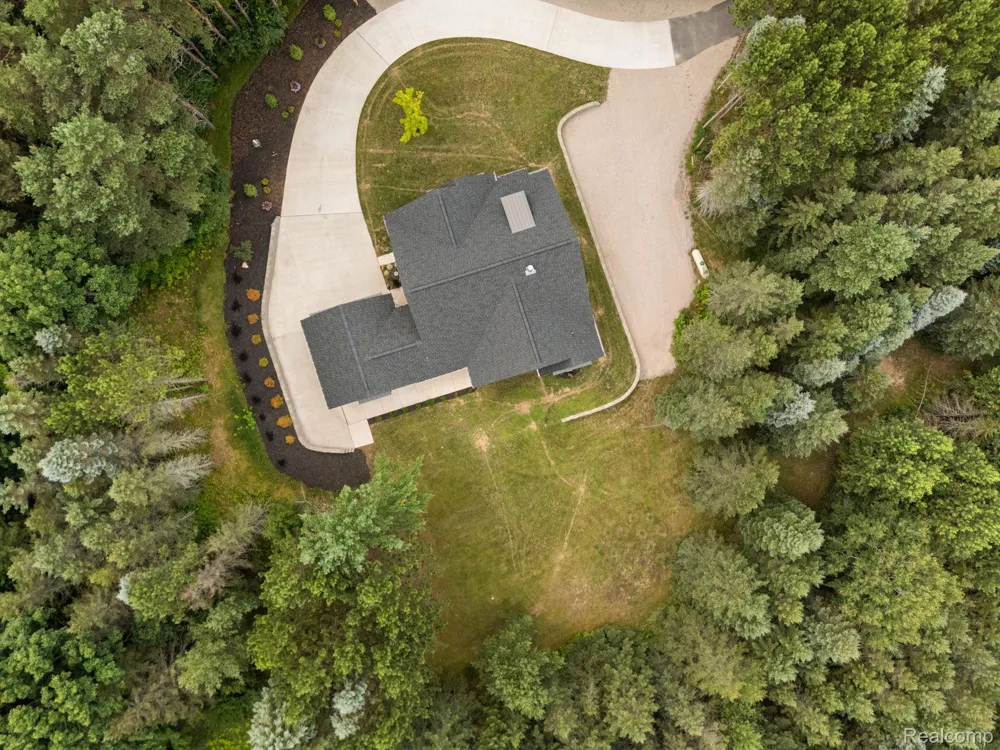 4082 County Road 612 NE Excelsior Township, MI 49646