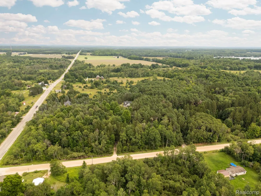 4082 County Road 612 NE Excelsior Township, MI 49646