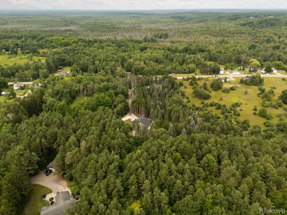 4082 County Road 612 NE Excelsior Township, MI 49646