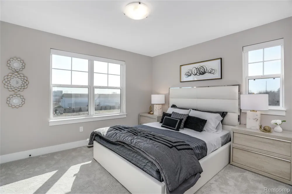 30037 Center Street #20 Lyon Charter Township, MI 48165