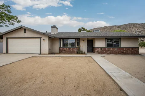 55668 Encelia Drive