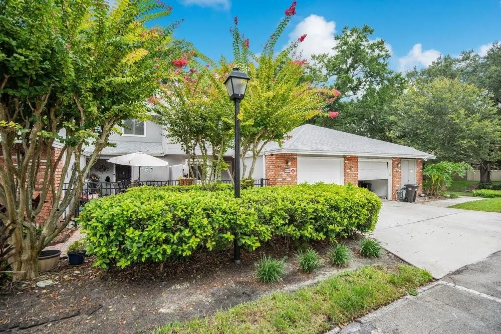 604 CHESTNUT OAK CIRCLE #106 Altamonte Springs, FL 32701