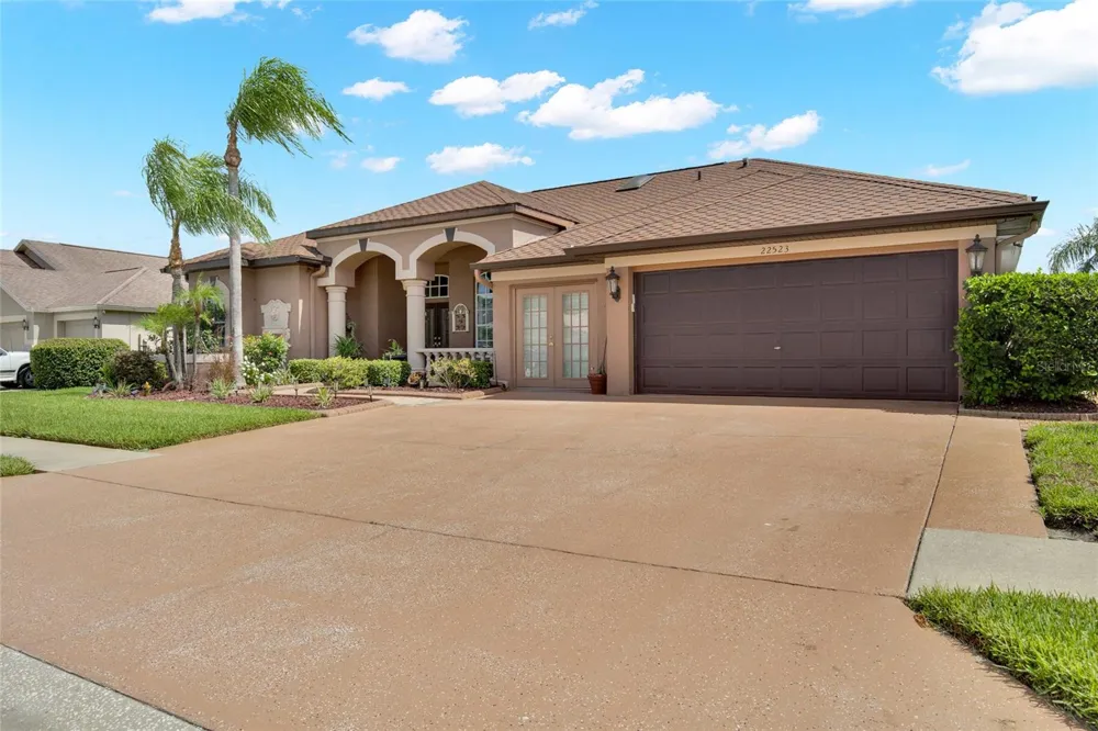 22523 WILLOW LAKES DRIVE Lutz, FL 33549