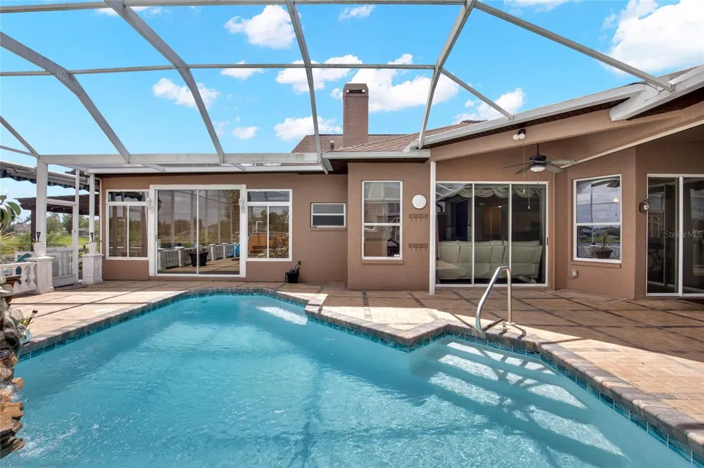 22523 WILLOW LAKES DRIVE Lutz, FL 33549