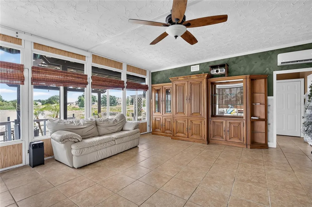 22523 WILLOW LAKES DRIVE Lutz, FL 33549