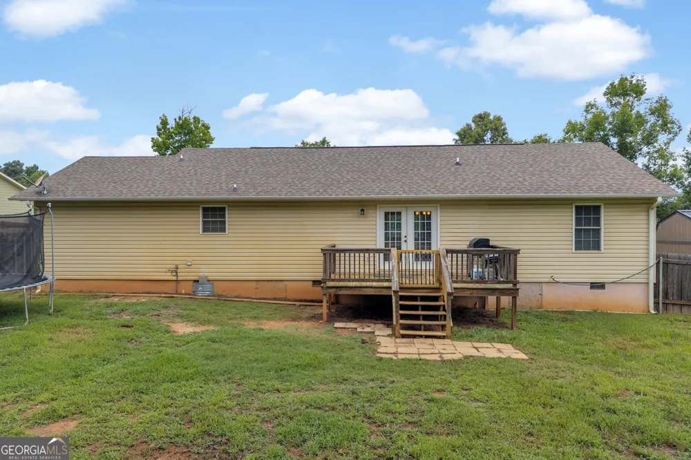 423 N Point CIR Hartwell, GA 30643