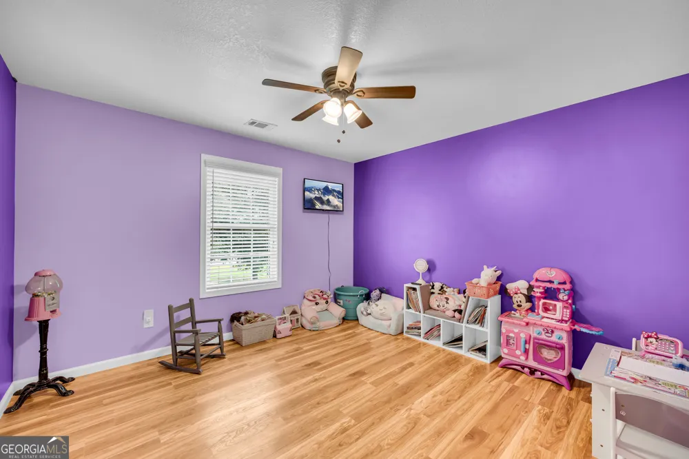 423 N Point CIR Hartwell, GA 30643