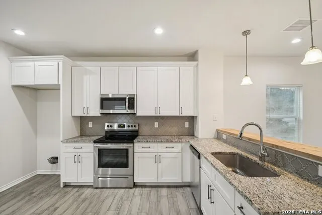 28 DEER RIDGE RD Wimberley, TX 78676