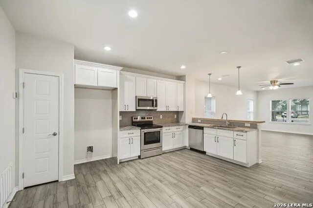 28 DEER RIDGE RD Wimberley, TX 78676