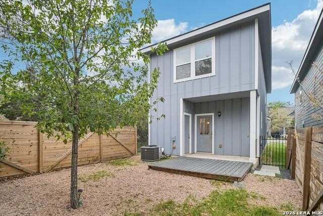 28 DEER RIDGE RD Wimberley, TX 78676