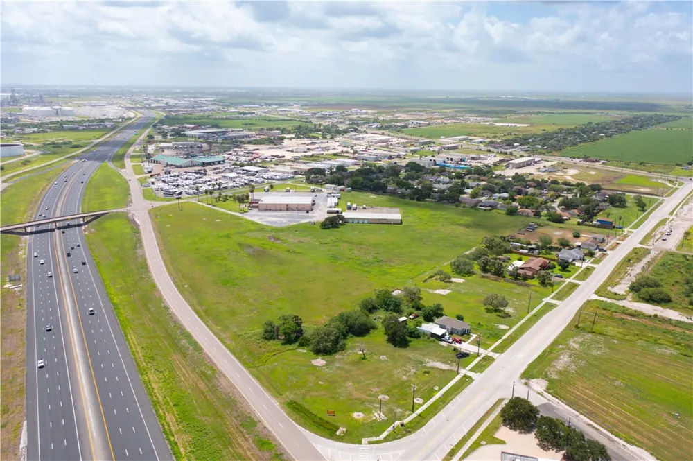 2001 Suntide Road Corpus Christi, TX 78409