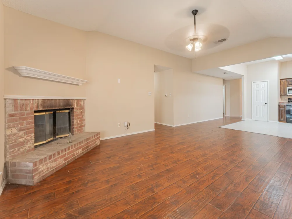 5807 Rock Meadow Trail Arlington, TX 76017