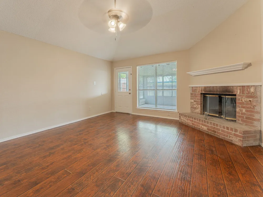 5807 Rock Meadow Trail Arlington, TX 76017