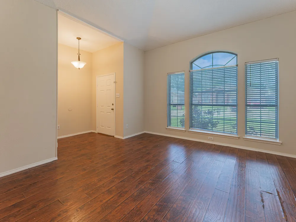 5807 Rock Meadow Trail Arlington, TX 76017