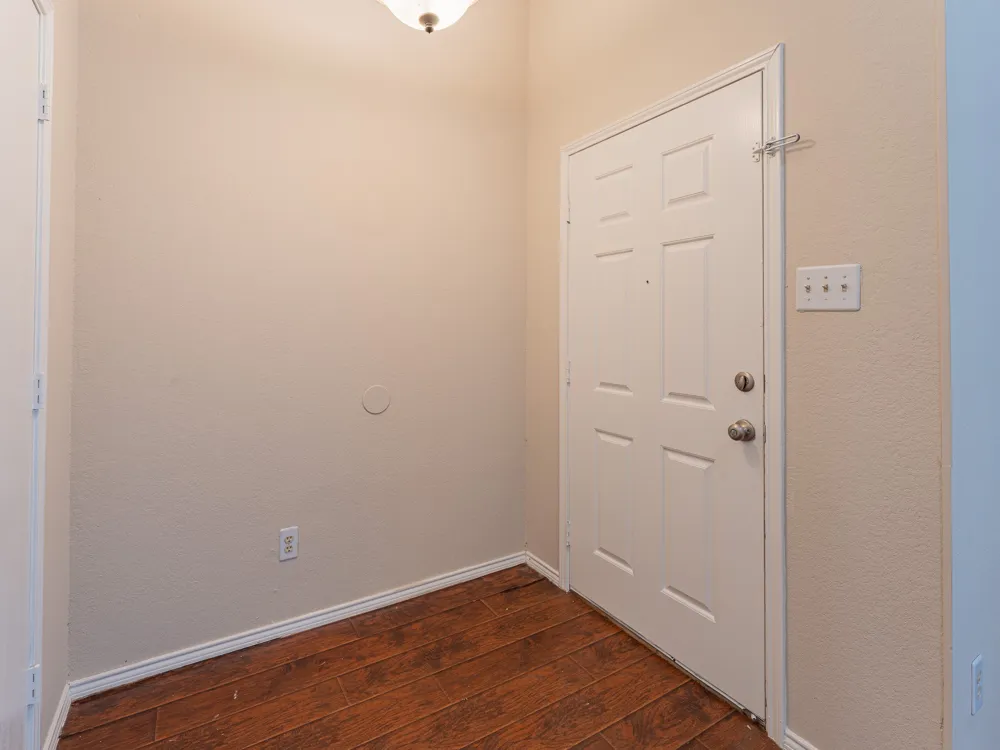5807 Rock Meadow Trail Arlington, TX 76017