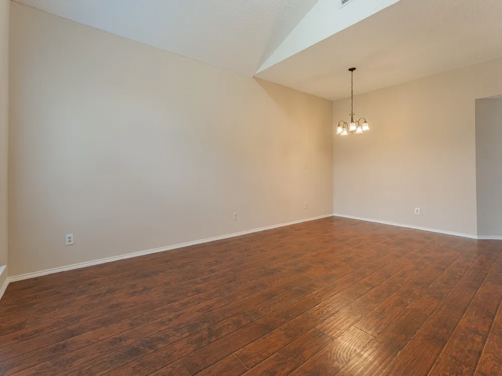 5807 Rock Meadow Trail Arlington, TX 76017