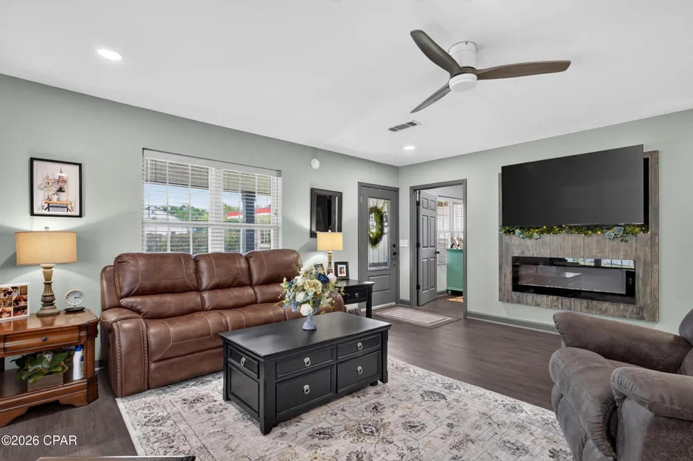 717 Sinclair Street Chipley, FL 32428