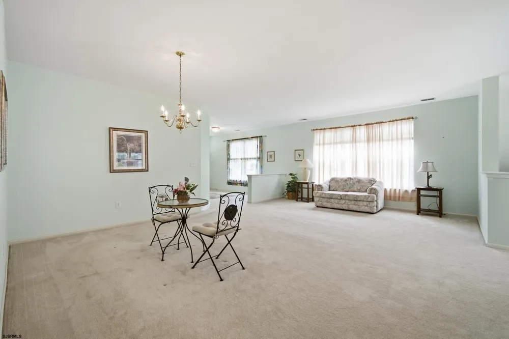 552 Falmouth Ct Galloway Township, NJ 08205