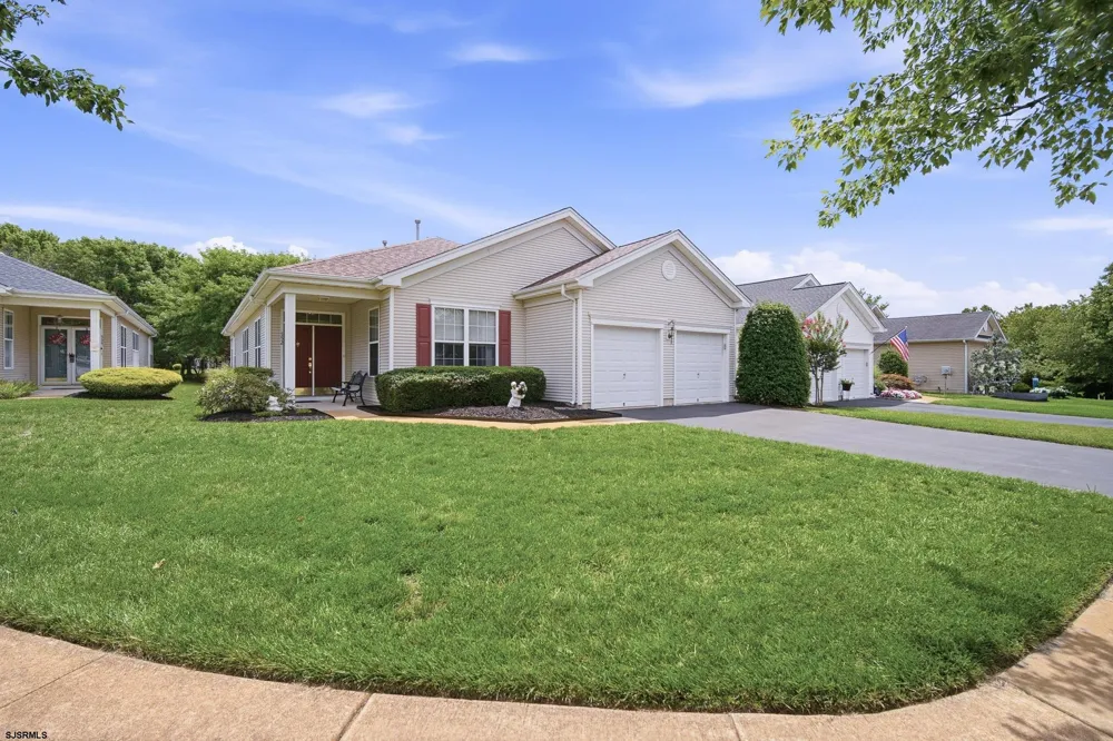 552 Falmouth Ct Galloway Township, NJ 08205