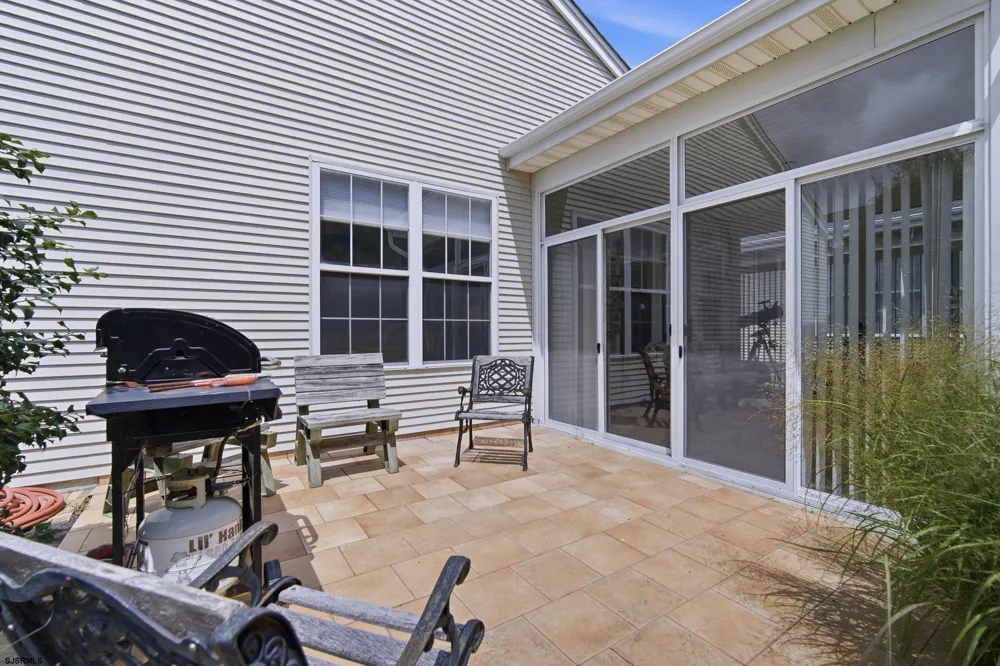 552 Falmouth Ct Galloway Township, NJ 08205