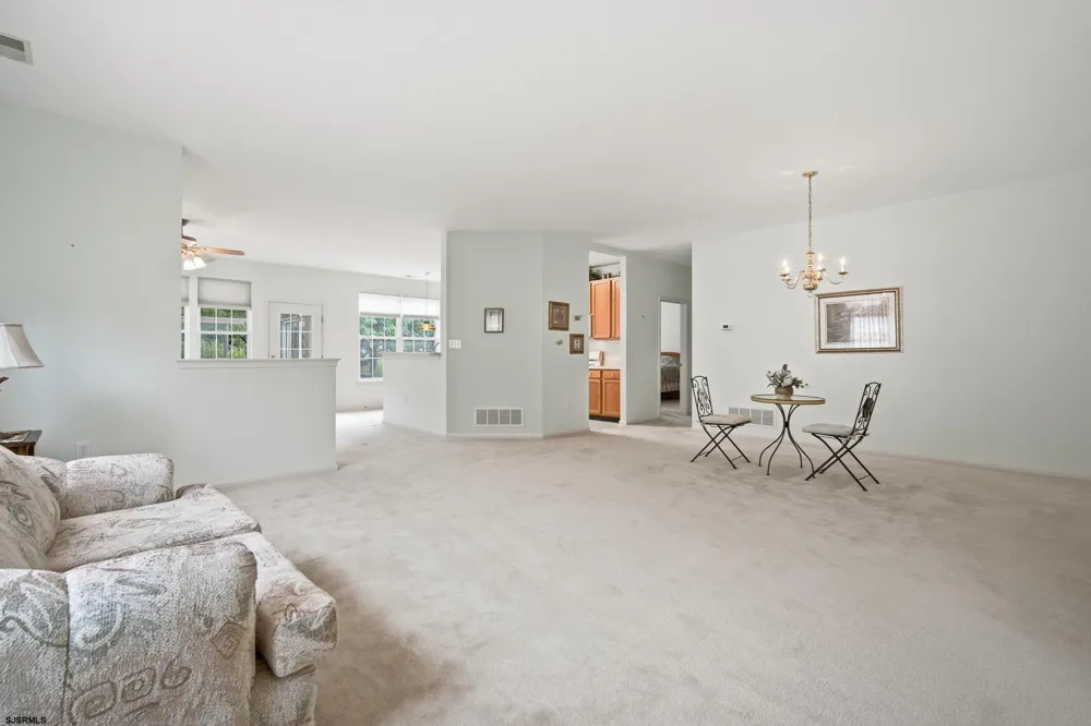 552 Falmouth Ct Galloway Township, NJ 08205