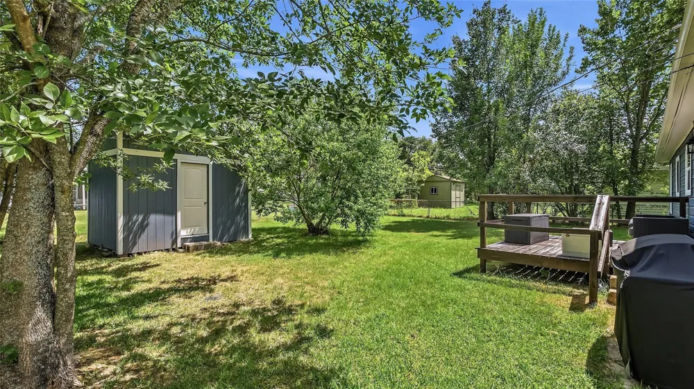 907 North Avenue Bryan, TX 77802