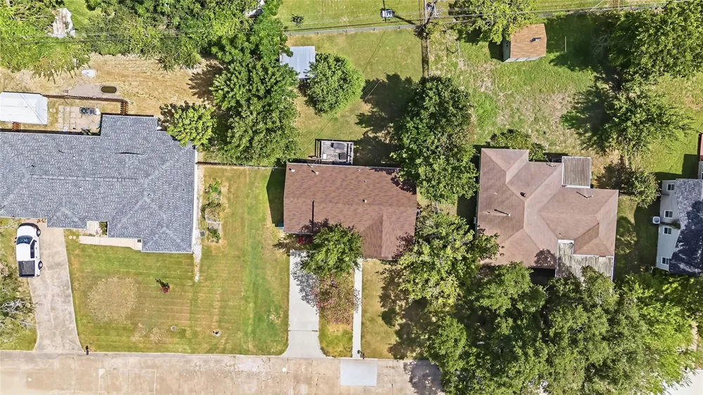 907 North Avenue Bryan, TX 77802