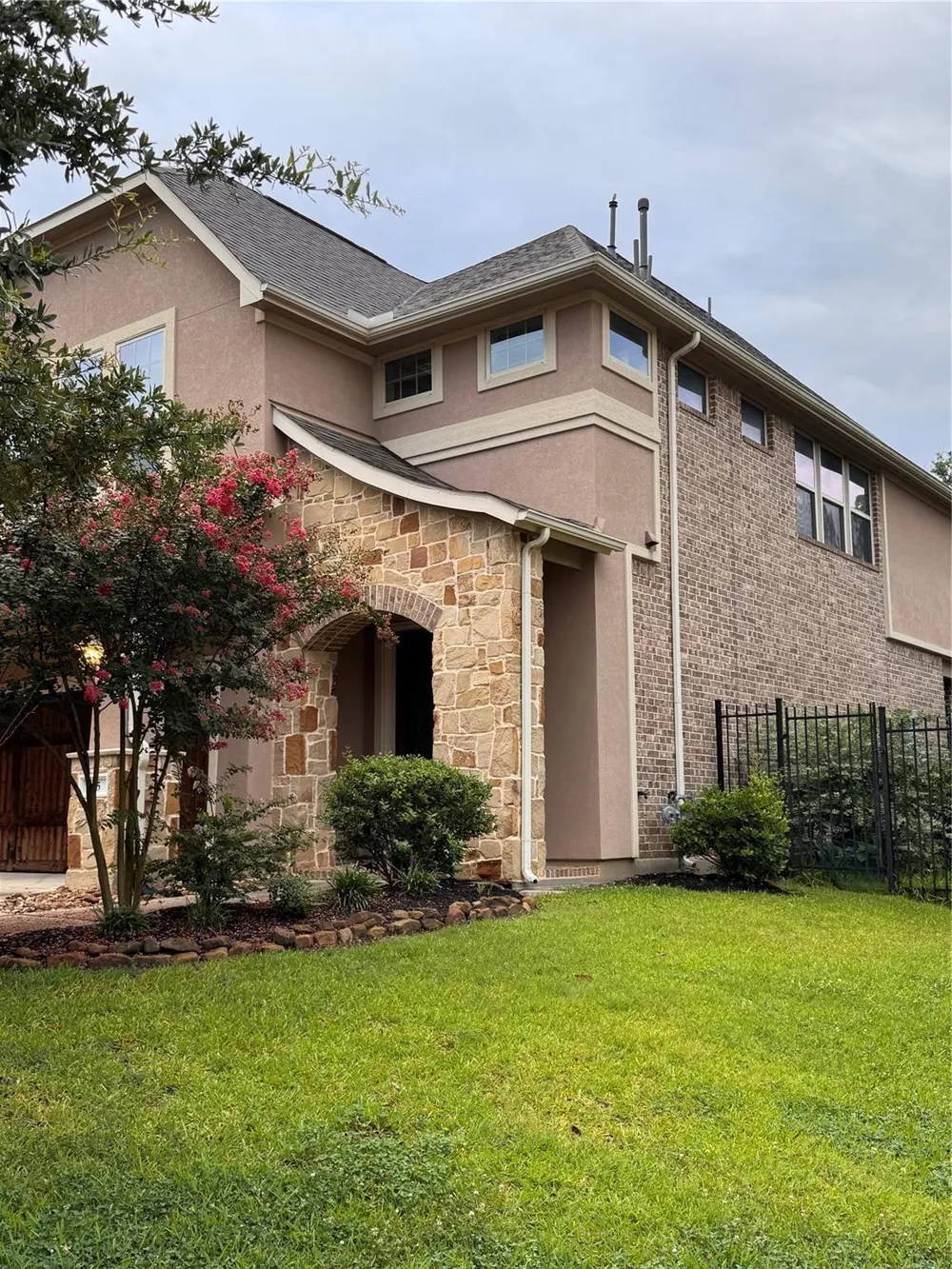 35 Dylan Branch Drive Tomball, TX 77375