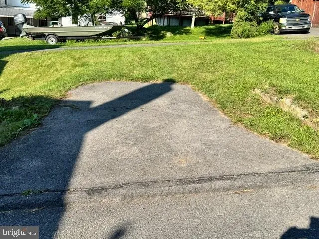 216 WALNUT ST Lewistown, PA 17044