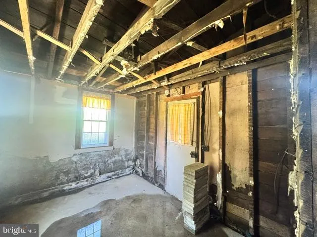 216 WALNUT ST Lewistown, PA 17044