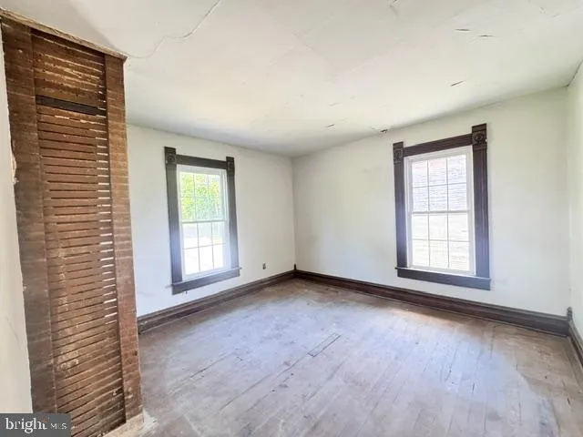 216 WALNUT ST Lewistown, PA 17044