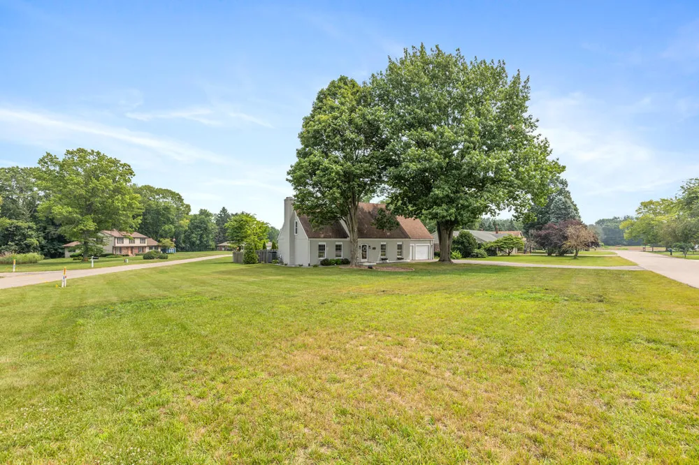 1629 Rhonda Road St. Joseph, MI 49085