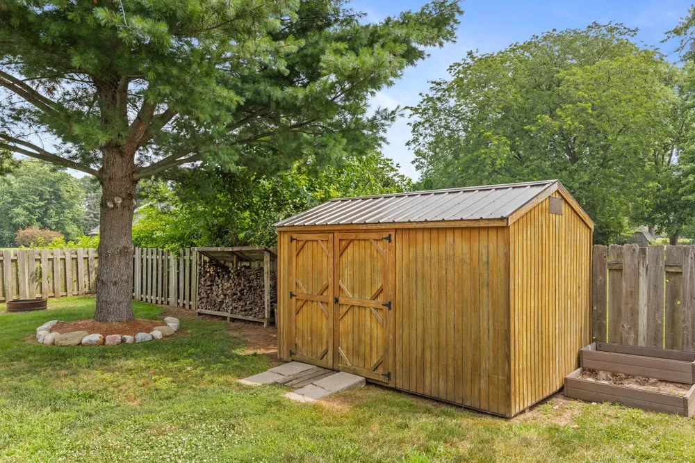 1629 Rhonda Road St. Joseph, MI 49085